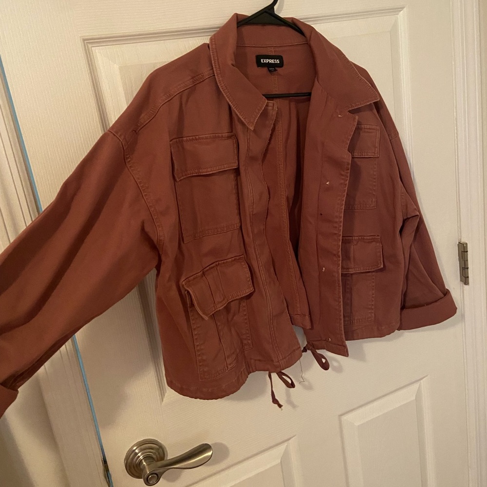 Cropped utility jacket